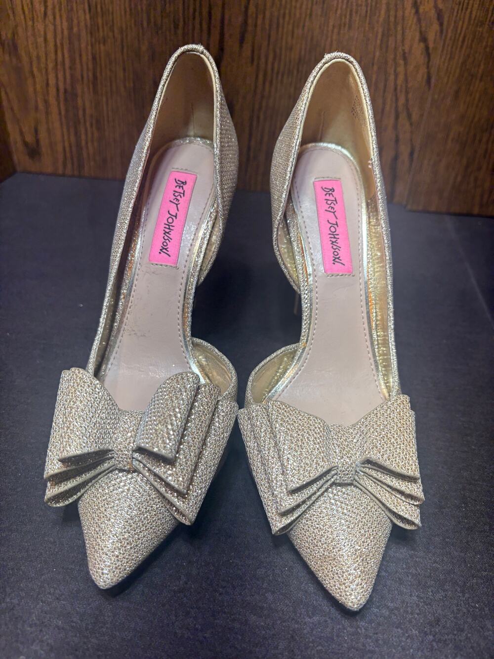 Betsey Johnson Women's Gold Prince d'Orsay Evening Pumps Size 6.5